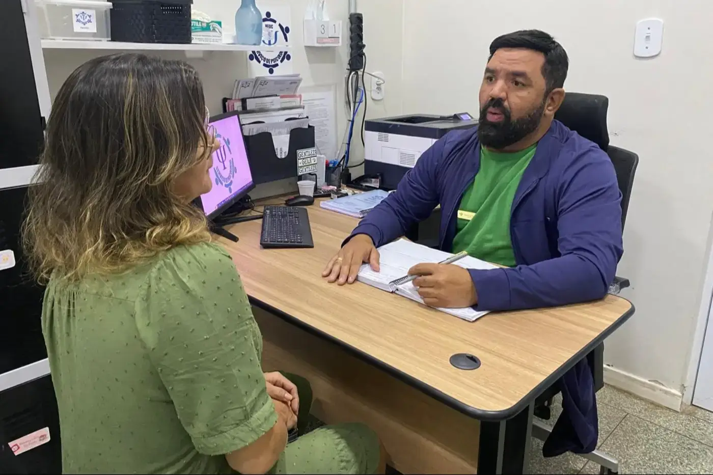 Setor de Psicologia presta acolhimento e escuta ativa a pacientes, acompanhantes e servidores dentro do prórpio HE