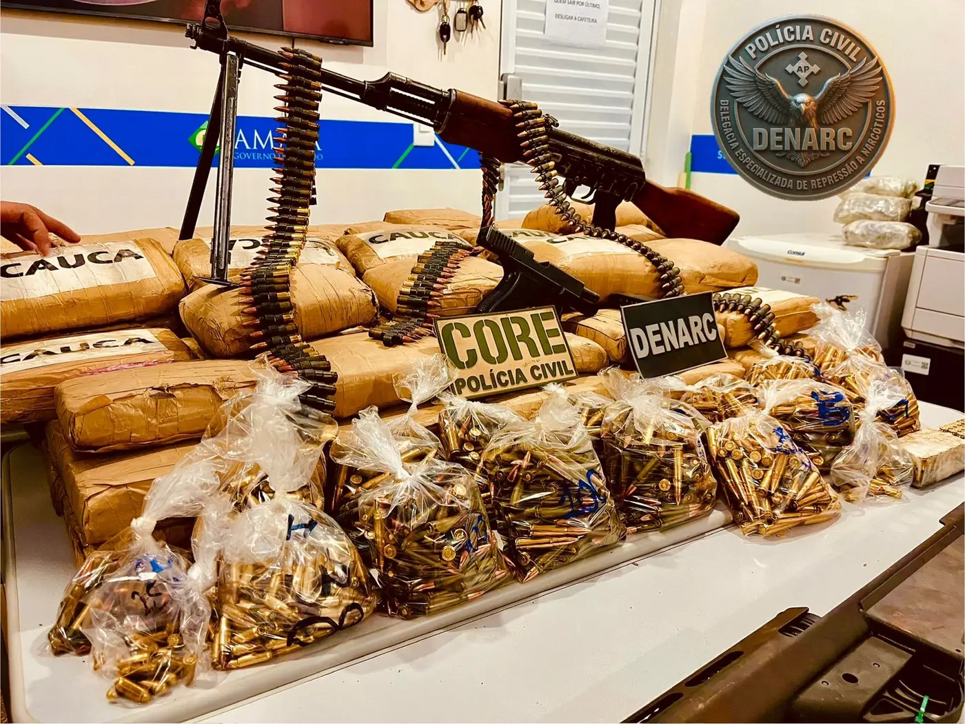 De acordo com as investigações a droga teria vindo da Colômbia