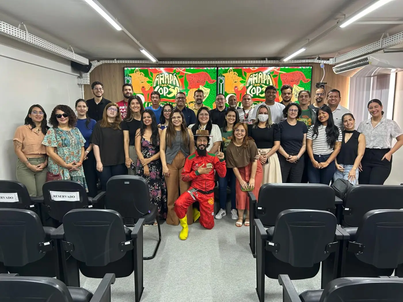 Participantes da Reunião de Alinhamento para participação do Amapá na COP 30