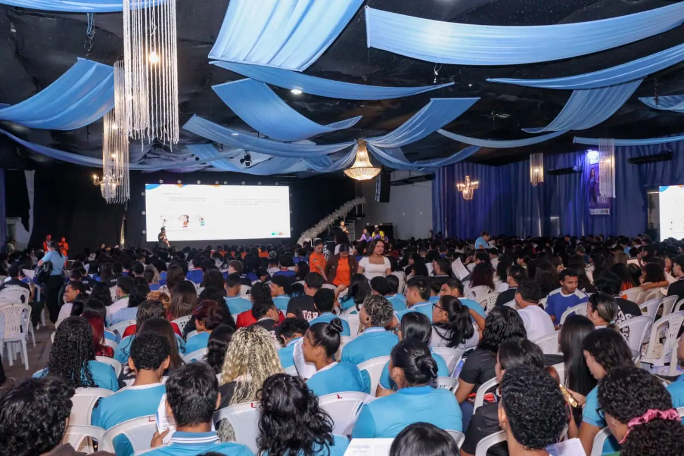 A ação é destinada aos estudantes da rede pública estadual que se preparam para a segunda etapa do Exame Nacional do Ensino Médio (Enem)