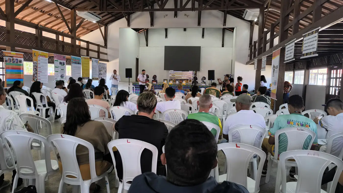 Simpósio aconteceu nesta terça-feira, 18, na União dos Negros do Amapá