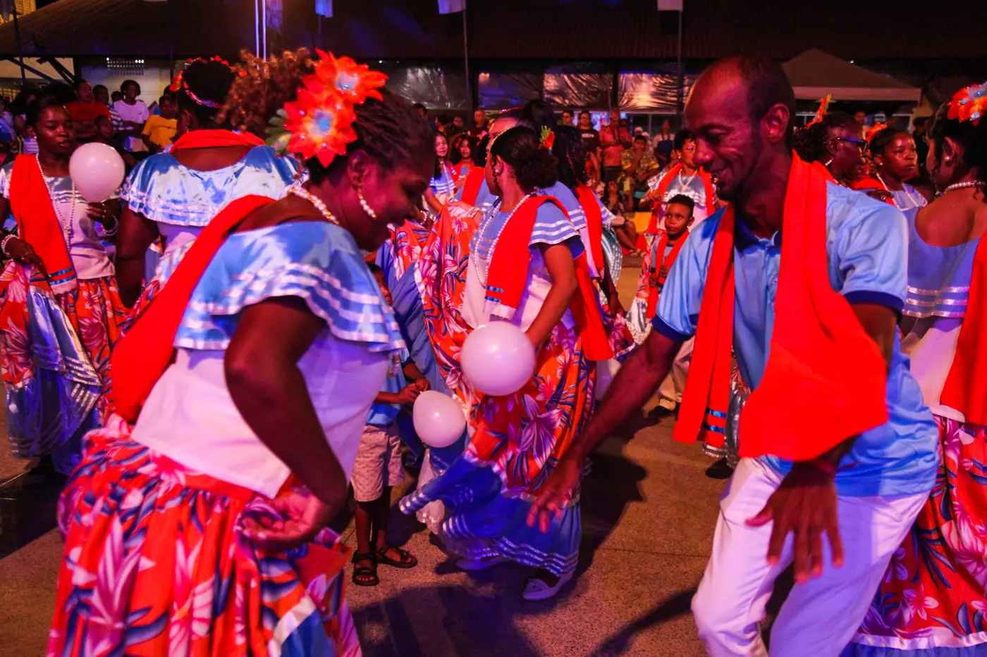 Grupos de batuque e marabaixo proporcionaram um espetáculo que encantou o público presente