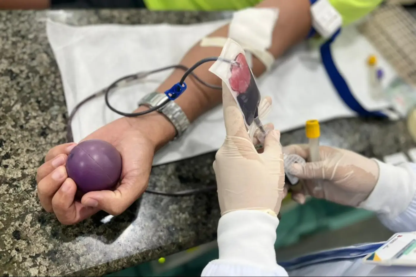 Uma doação de sangue pode salvar até quatro vidas