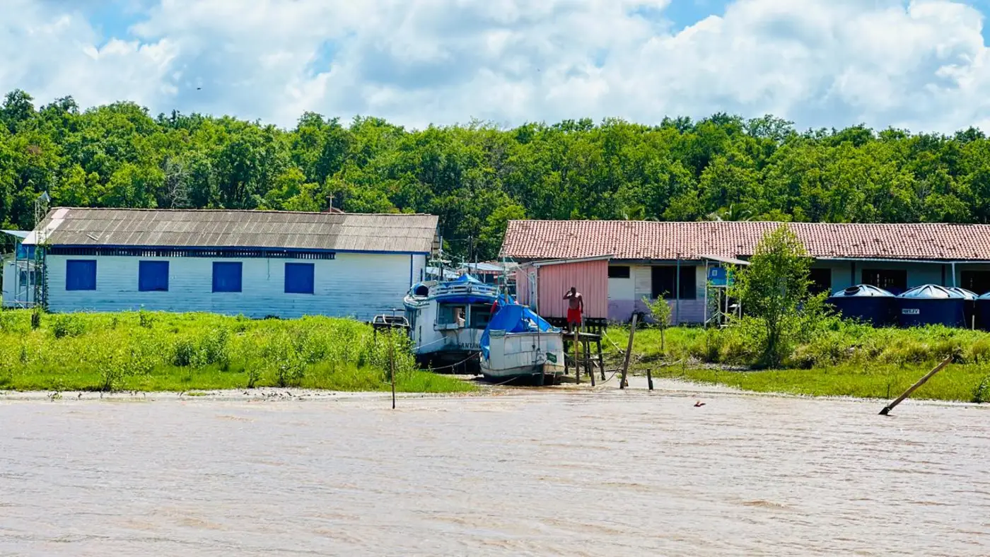 Comunidade do Sucuriju, no município de Amapá, será atendida com alimentos e água potável