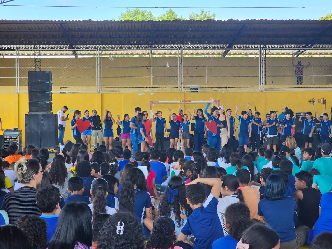 A preparação reúne cerca de mil estudantes do Ensino Fundamental, dos anos iniciais e finais, que participam de um dos maiores projetos artístico-pedagógicos da rede estadual