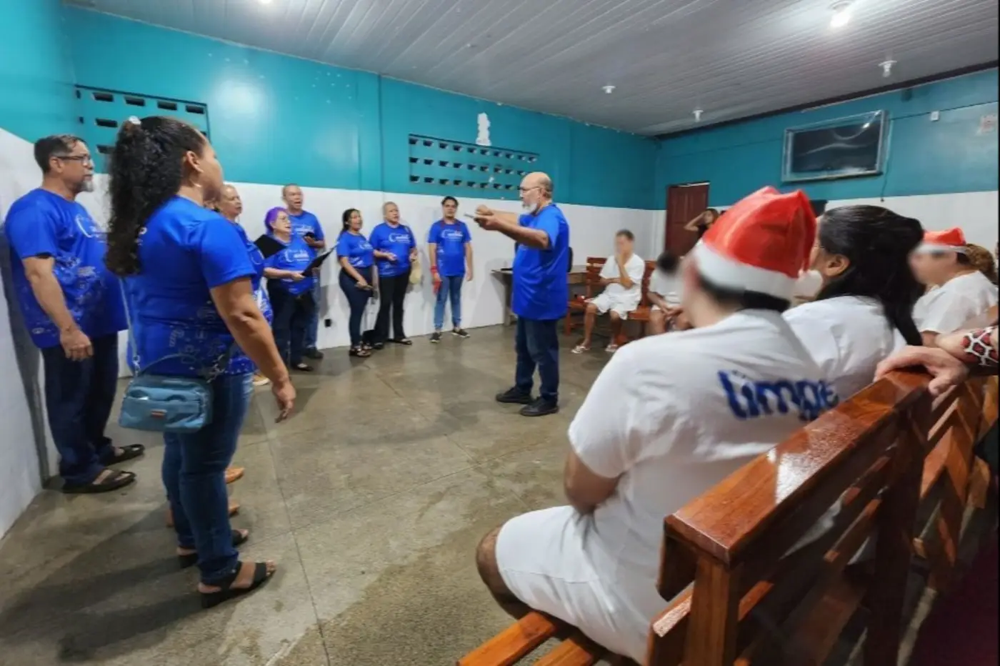 Pacientes da ala de psiquiatria do Hcal têm momento de acolhimento e emoção com a realização de uma cantata natalina