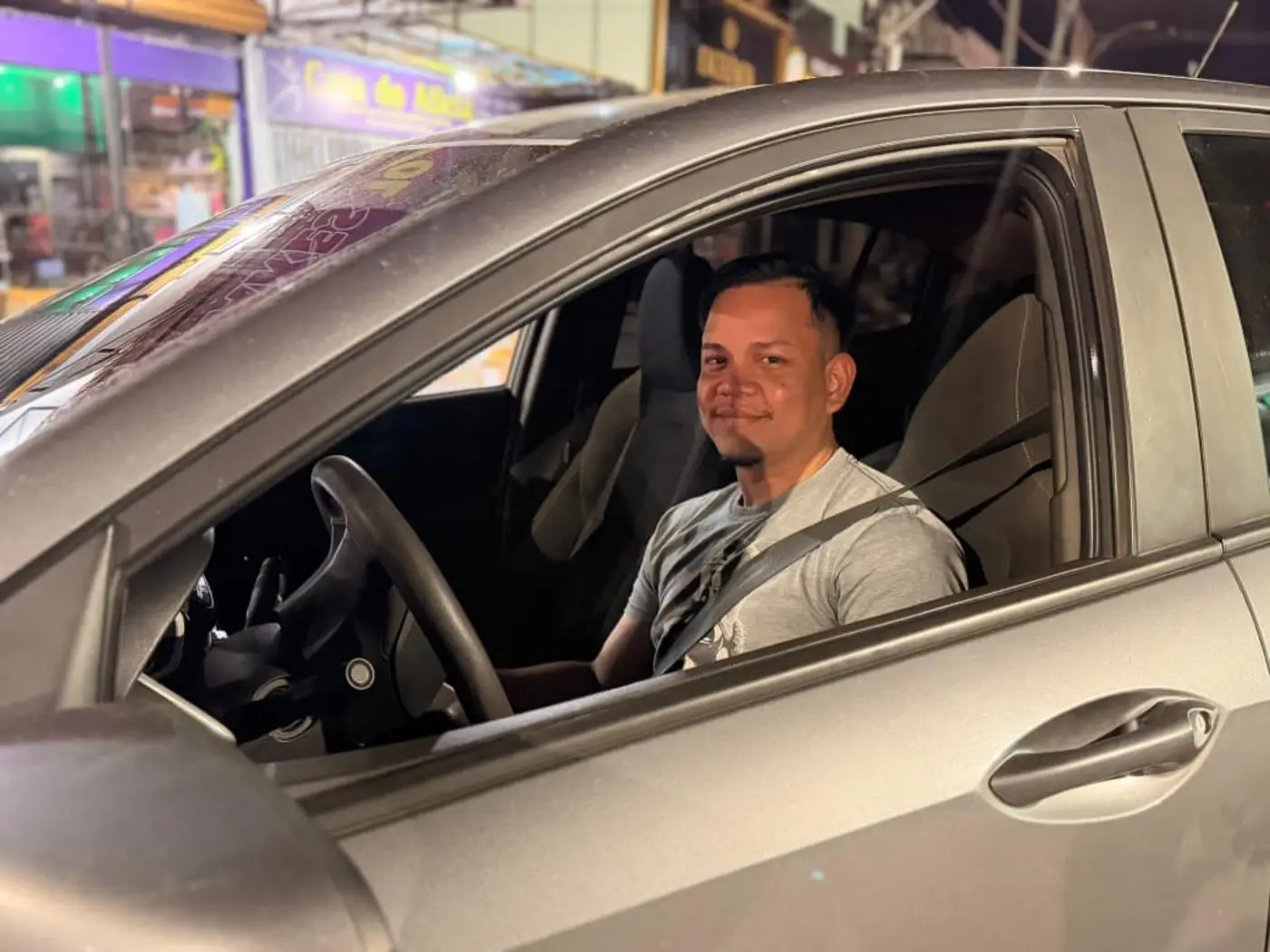 Motorista de aplicativo Bruno Trajano celebra renda extra durante Réveillon Amapá 2026