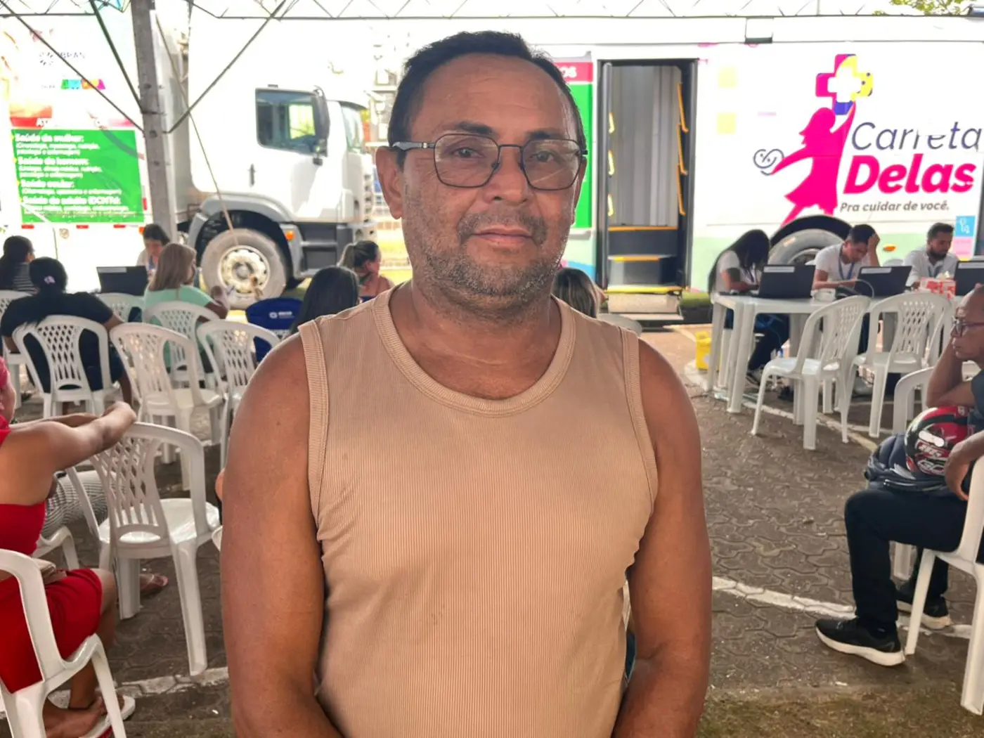 Elevi dos Santos esteve na Carreta Delas para atualizar exames de rotina e destacou a estrutura organizada e o atendimento rápido oferecido à população