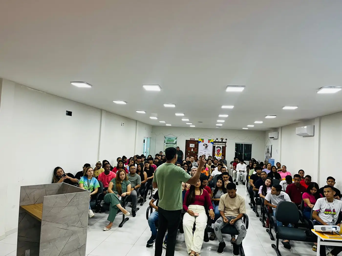 A oficina aconteceu no auditório da Secretaria de Educação de Mazagão