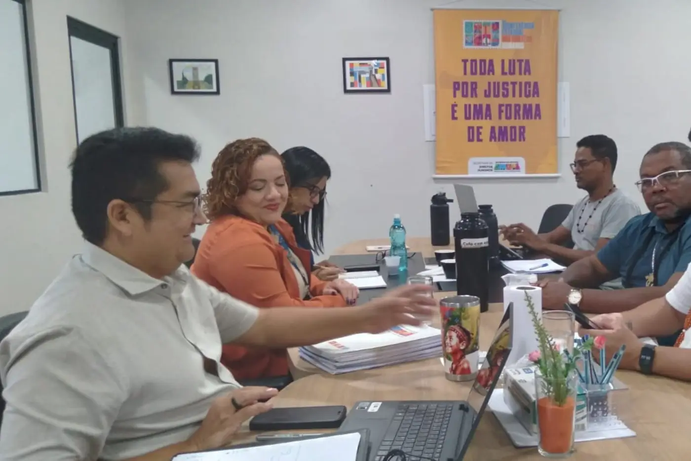 Reunião de planejamento debate criação de delegacia voltada à proteção e à garantia dos direitos humanos no Amapá