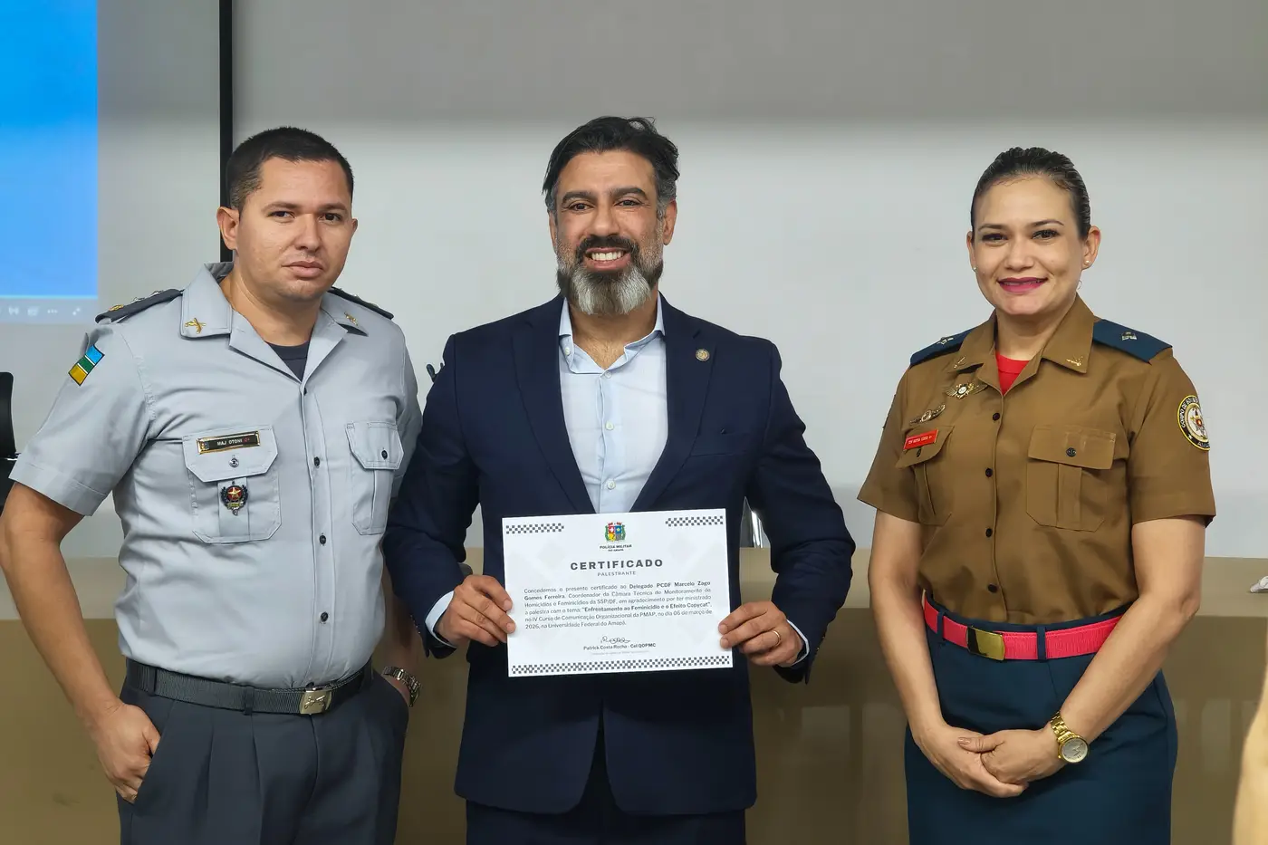 Marcelo Zago (centro), delegado da Polícia Civil do Distrito Federal e coordenador da Câmara Técnica de Monitoramento de Homicídios e Feminicídios