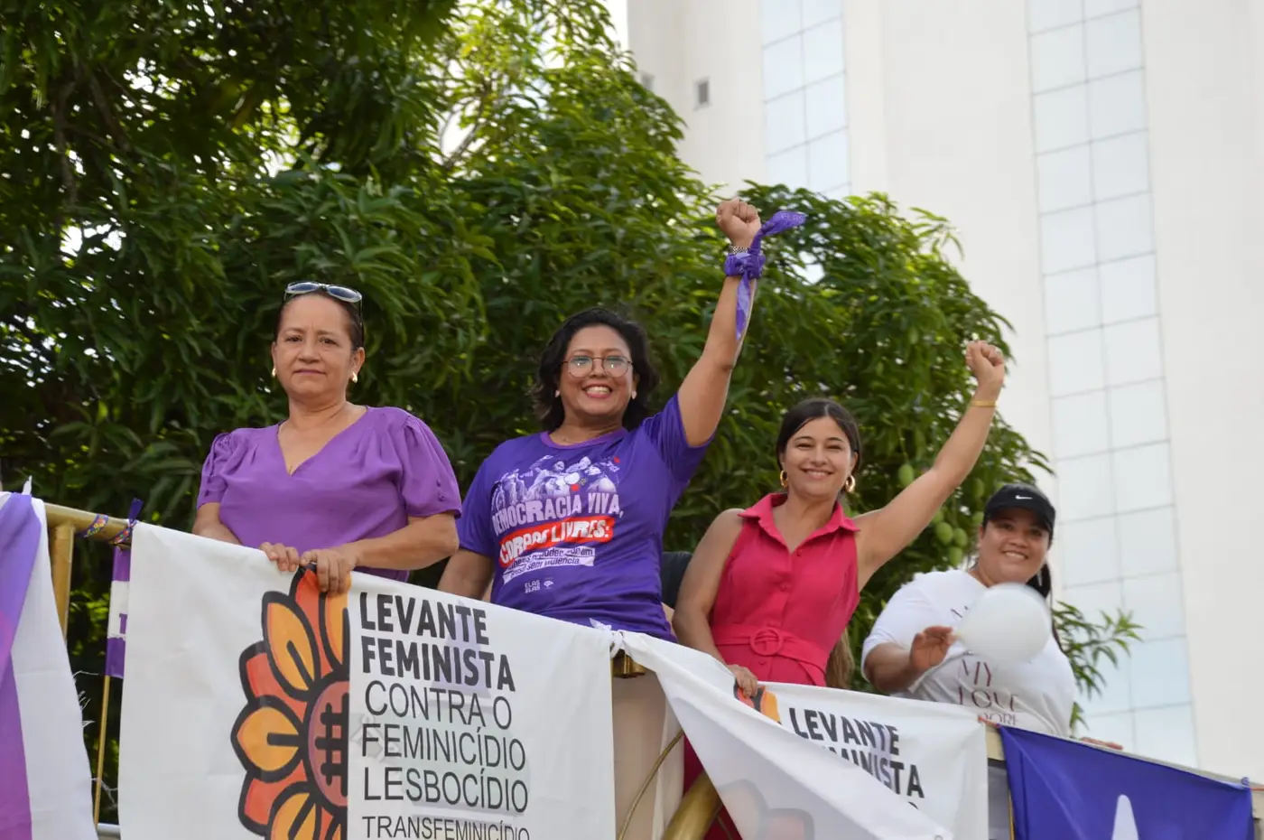 Carreata saiu da praça da Bandeira no centro da capital, e finalizou na Casa da Mulher Brasileira, na Zona Norte.