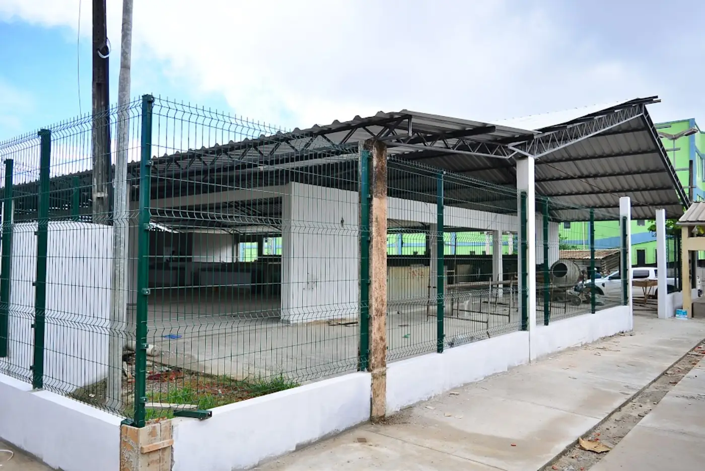 Infraestrutura e Dignidade: detalhes das obras de reforma da Feira do Jardim Felicidade