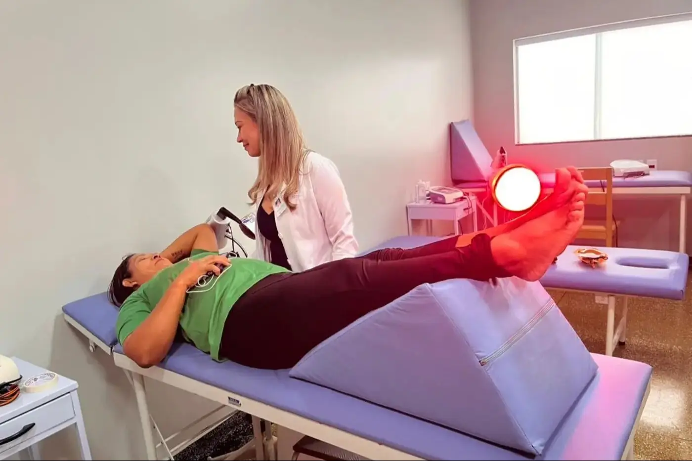 Entre os serviços ofertados estão fisioterapia, terapia ocupacional, fonoaudiologia, assistência social e acompanhamento médico especializado