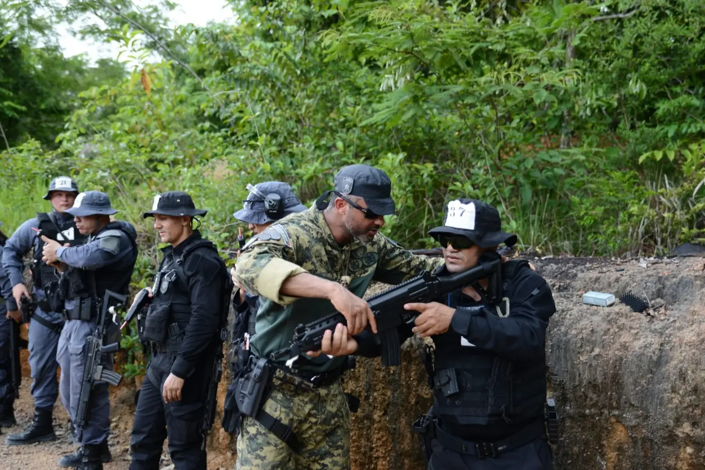 Policiais civis e militares recebem aperfeiçoamento de técnicas policiais