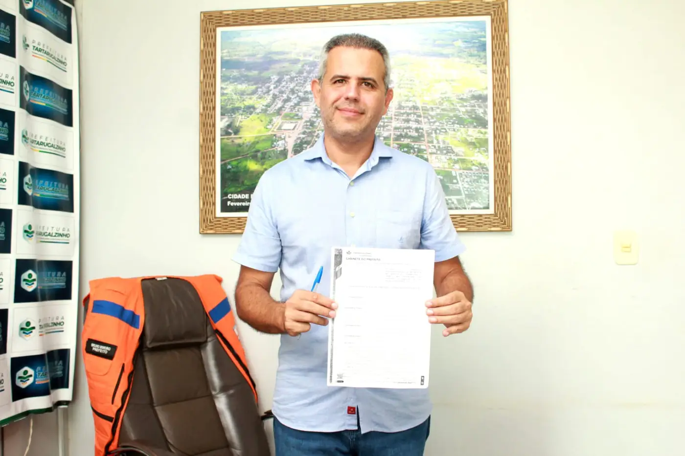 Prefeito Bruno Mineiro assina decreto que institui a criação da CIMEA em Tartarugalzinho