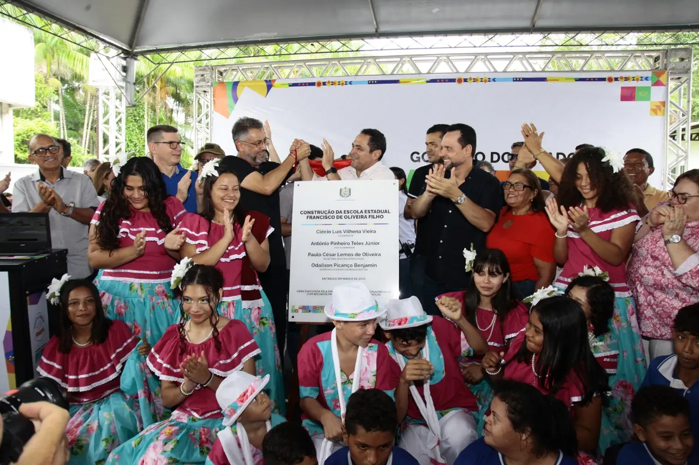 Governador Clécio Luís entrega Escola Estadual Francisco de Oliveira Filho reconstruída em Anauerapucu