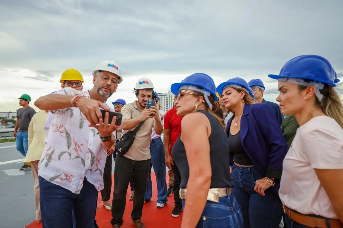 Governador Clécio Luís apresenta a parlamentares o avanço das obras do novo HE