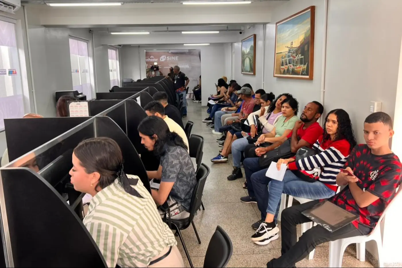 Foram realizados mais de 300 atendimentos durante o Mutirão do Emprego no Sine Amapá