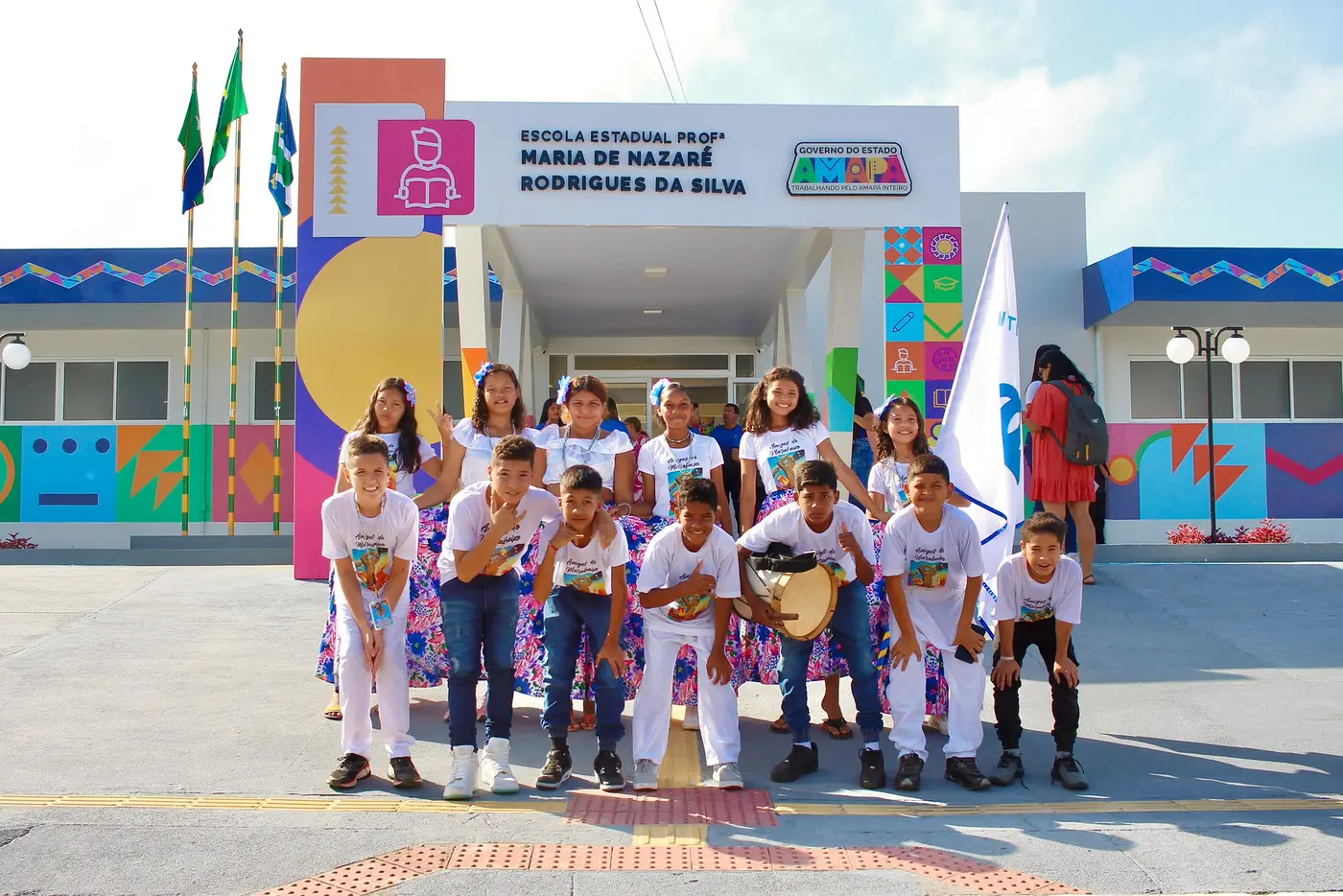 Foram reconstruídas 43 escolas em 11 municípios