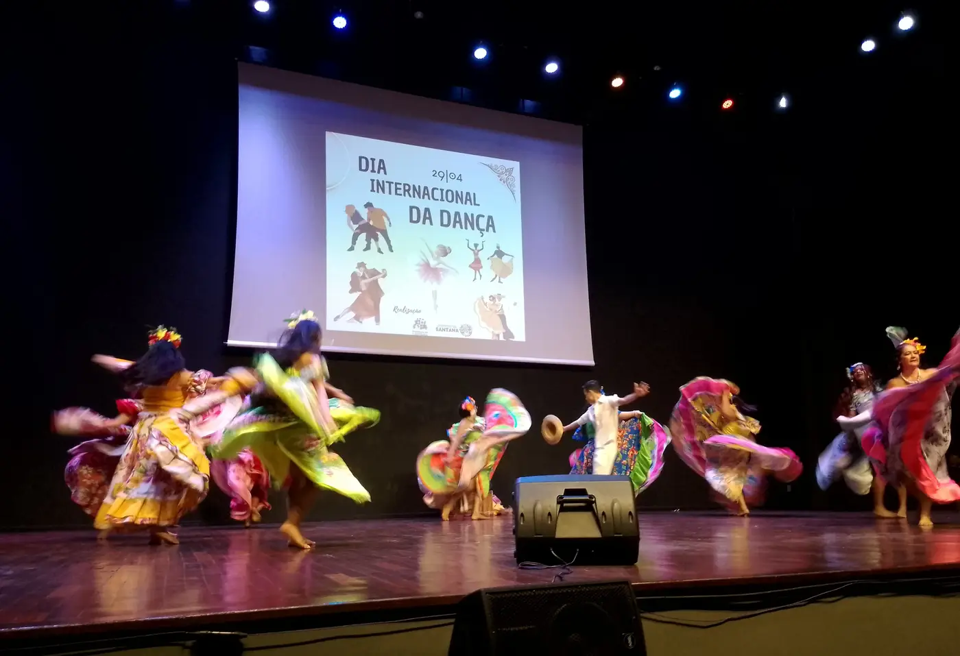 Dia Internacional da dança foi comemorado de forma plural, com uma grande variedade de estilos