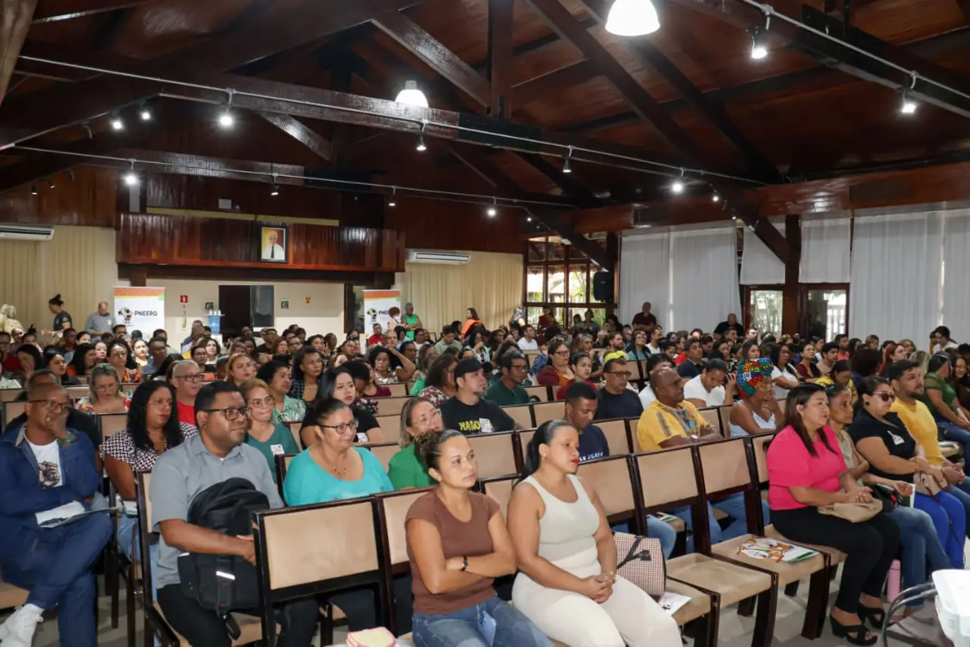 Encontro conta com a participação de diretores, coordenadores e professores de escolas quilombolas