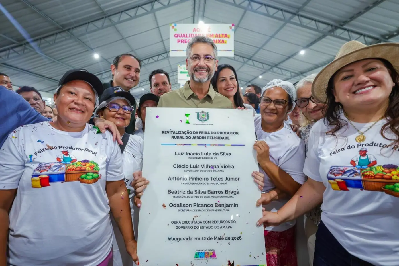 Feira do Jardim Felicidade é entregue com nova estrutura após décadas sem intervenções