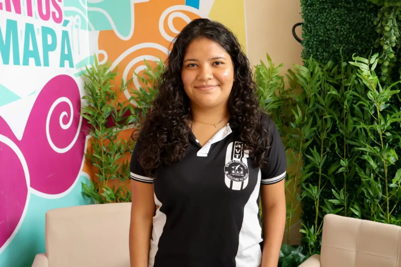 Ana Clara, estudante, 17 anos, vai aos EUA apresentar pesquisa sobre processamento da caranguejo-uçá como fertilizante