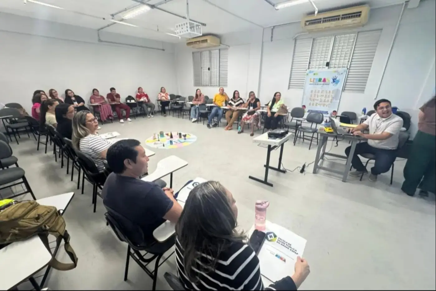 Inscrições para a Oficina de Libras da Sesa estão abertas até quinta-feira (18), ofertando 60 vagas para capacitar servidores e humanizar o atendimento na rede de saúde