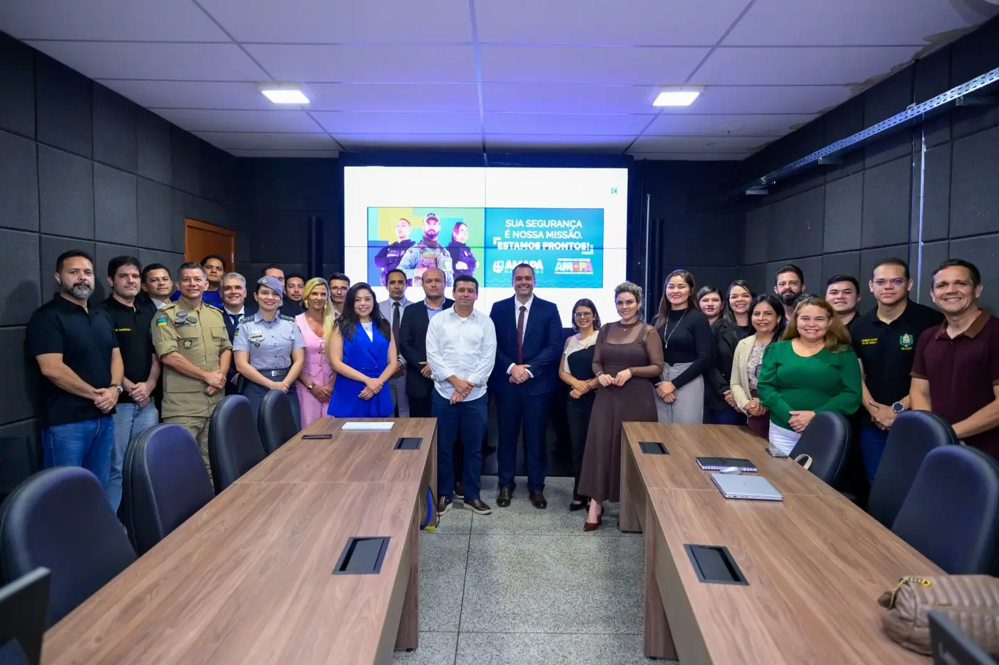 Encontro com equipe técnica de Brasília ocorreu na sala de Comando e Controle do Ciodes