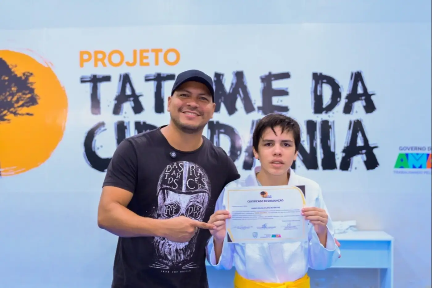 Pai e filho celebram evolução dentro e fora do tatame