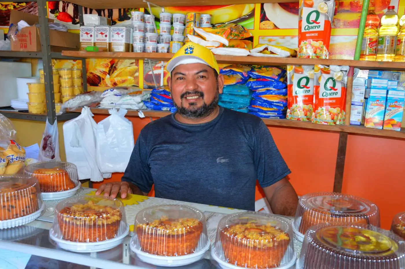 Gelson dos Santos, de 41 anos, é empreendedor e morador do bairro Novo Bruritizal há 10 anos. Ele conta que a nova via trouxe alívio para a comunidade após anos de espera