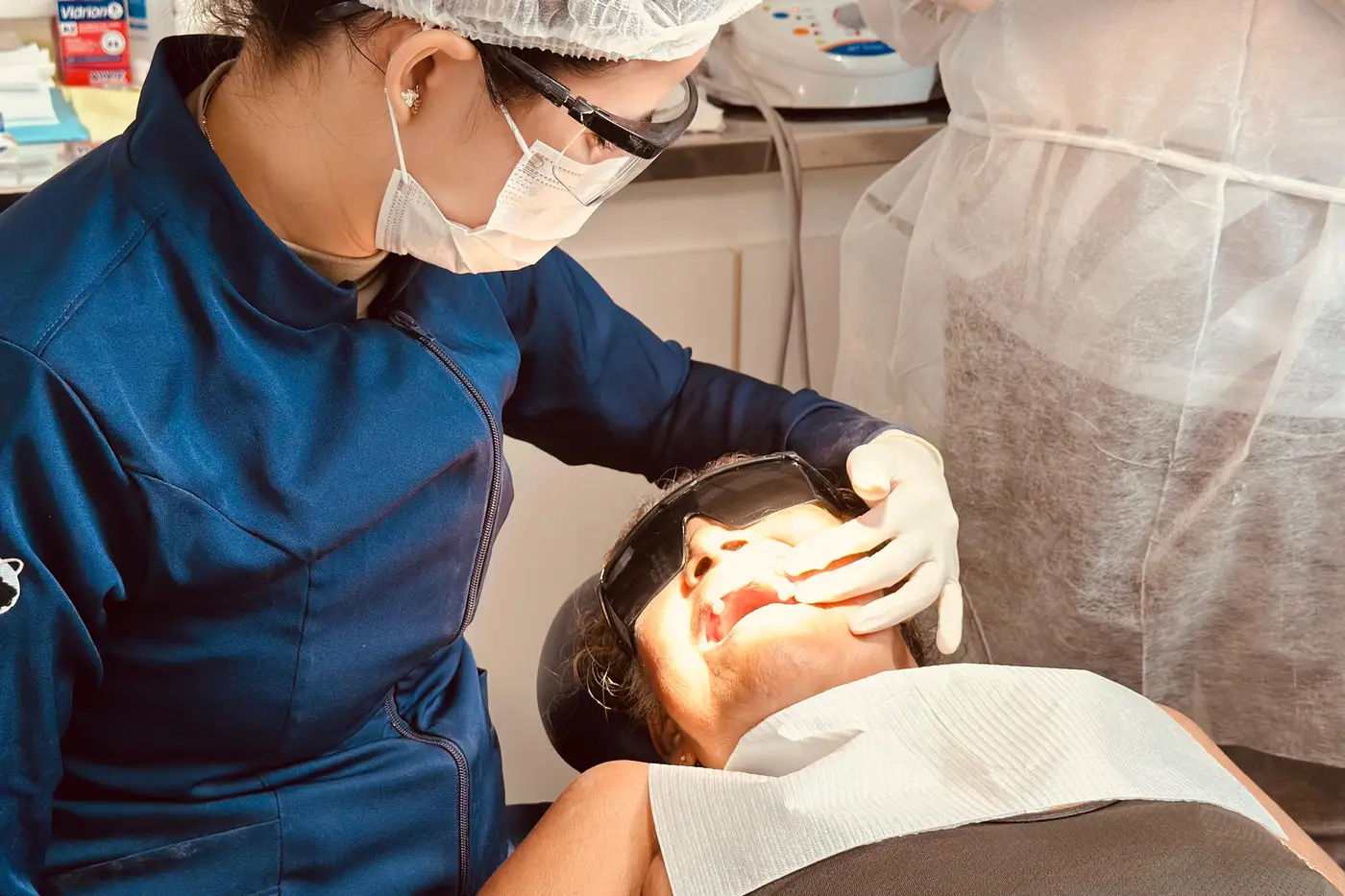 A saúde bucal é essencial para o bem-estar da população e o acompanhamento odontológico regular permite identificar precocemente alterações e oferecer o tratamento adequado