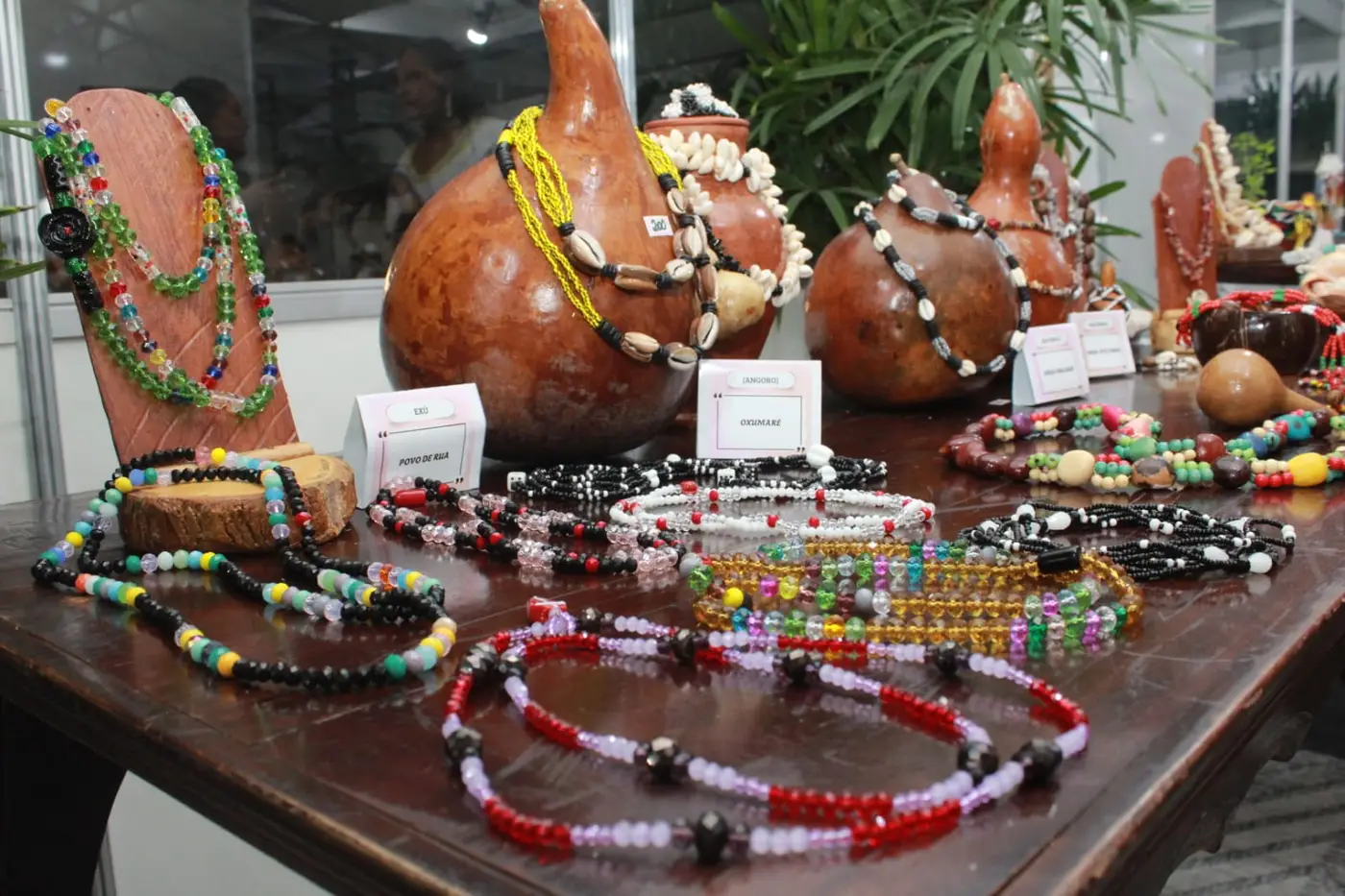 Peças artesanais celebram a ancestralidade e a diversidade cultural do Amapá