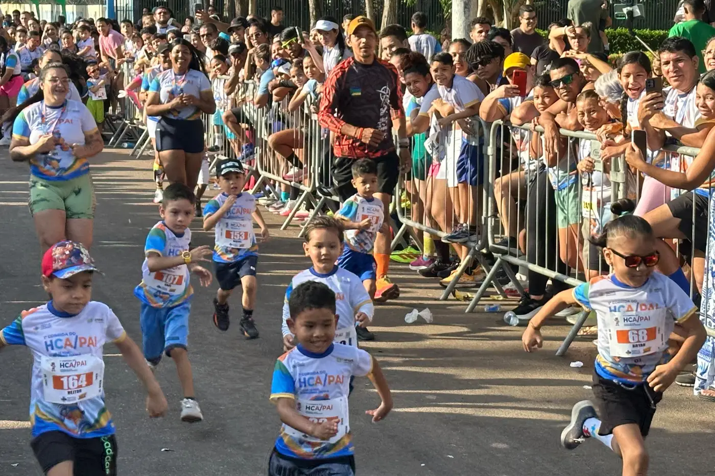 Primeira do HCA uniu esporte e solidariedade com doações de brinquedos para os eventos da unidade